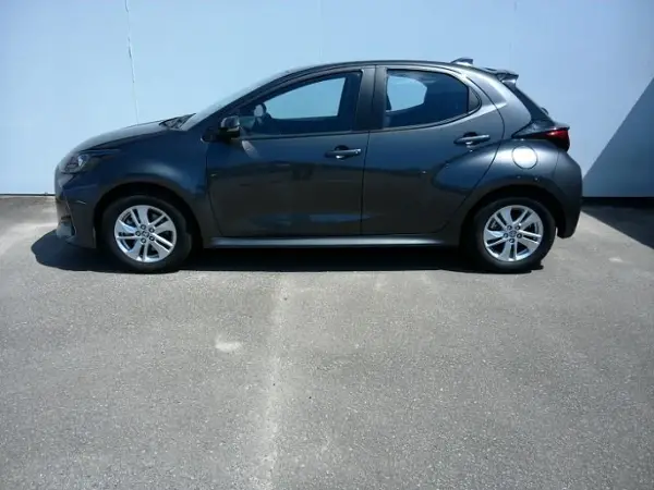 YARIS